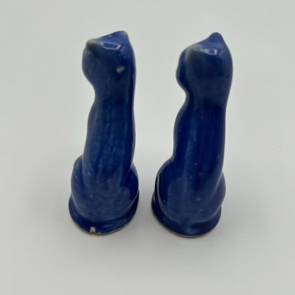 Vtg Mini Sitting Cat Figurines Set of 2 Blue Glazed Porcelain 2.5" Collectible - Picture 2 of 5